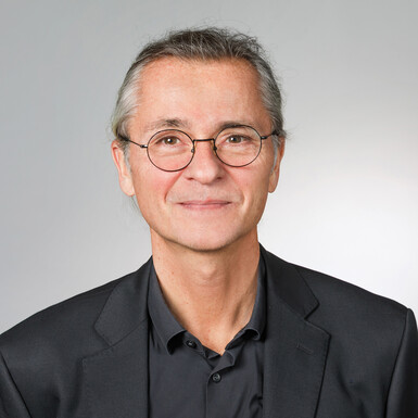 Head of department Information and Data Management, Dr. Holger Busse