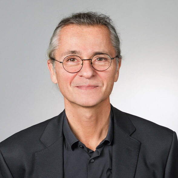 Dr. Holger Busse, Leiter der Abteilung Informations- und Datenmanagement